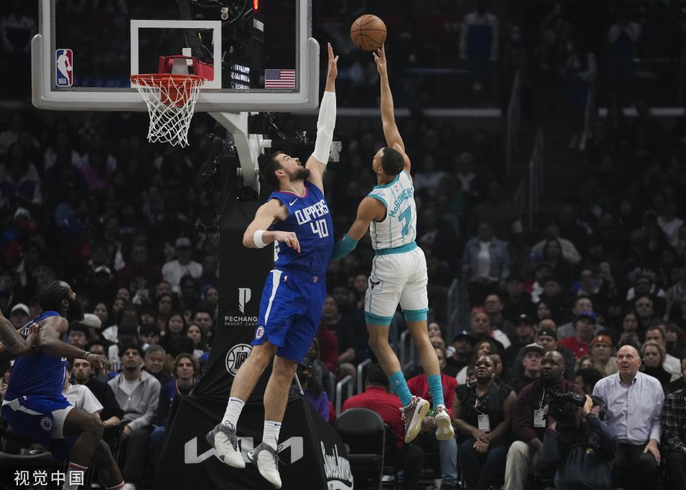 赛并夺冠 赛并夺冠