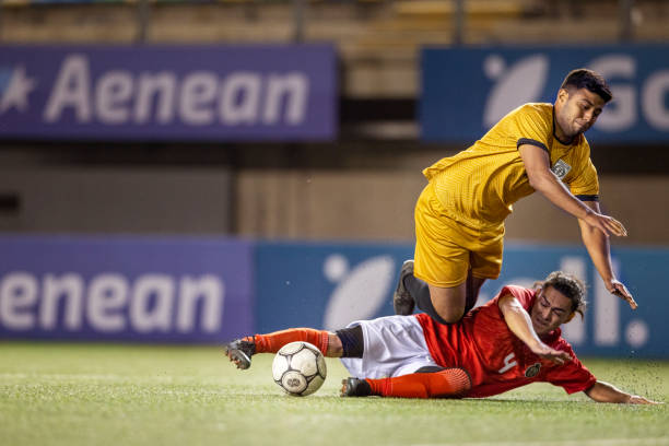 足球的新星 足球的新星