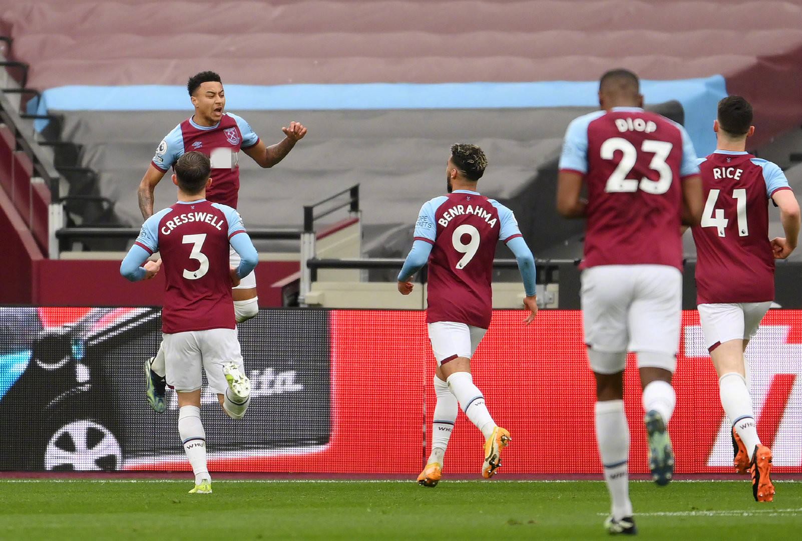 萨主帅哈维 萨主帅哈维